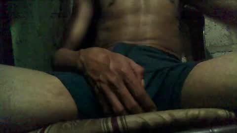 Snapshot of sexmanhot25 chatting on April 15, 7:32 pm sexmanhot25 online show from April 15, 7:32 pm