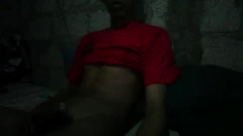 Snapshot of sexmanhot25 chatting on April 23, 4:24 am sexmanhot25 online show from April 23, 4:24 am