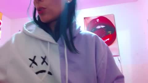 sexmilkdirty online show from December 4, 3:59 am