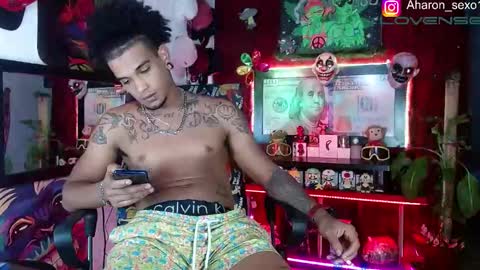 Snapshot of sexo_aharon chatting on November 21, 3:38 am Aharon ravelo online show from November 21, 3:38 am