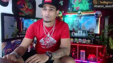 Snapshot of sexo_aharon chatting on November 28, 5:21 am Aharon ravelo online show from November 28, 5:21 am