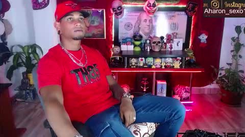 Aharon  ravelo online show from March 20, 3:33 am