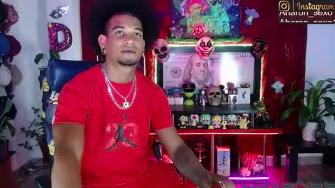 Aharon  ravelo online show from March 23, 3:43 am