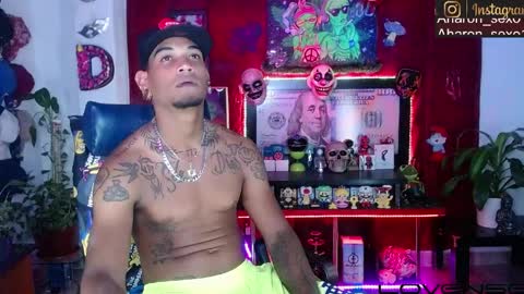 Aharon  ravelo online show from March 26, 3:12 am