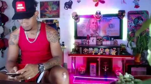 Snapshot of sexo_aharon chatting on May 31, 5:15 am Aharon ravelo online show from May 31, 5:15 am