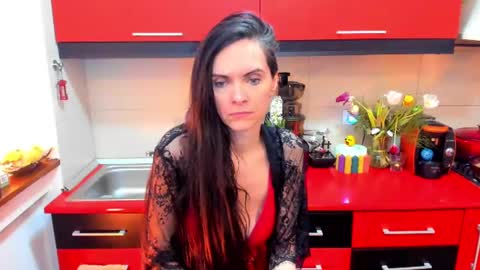 sexqueen1111 online show from February 5, 7:07 am