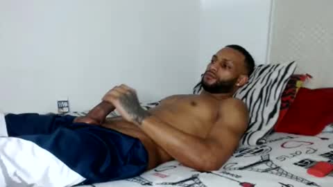 STIIV G online show from May 19, 2:51 am