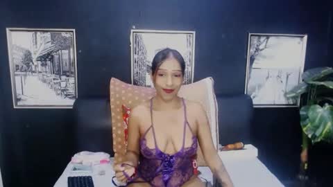 Snapshot of sexualindianx chatting on March 5, 6:59 pm claudelle online show from March 5, 6:59 pm