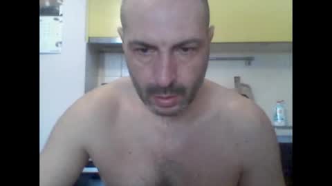 Snapshot of sexualman1900 chatting on December 1, 6:18 am sexualman1900 online show from December 1, 6:18 am