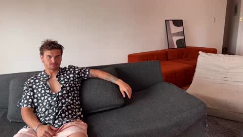 Andrea online show from November 6, 4:41 pm