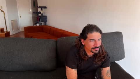 Andrea online show from November 9, 1:20 pm