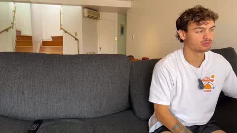 Andrea online show from March 28, 2:49 pm