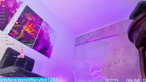 Tifanny Benitez  online show from February 13, 3:24 pm