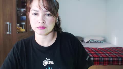 Snapshot of sexwwoman chatting on February 12, 10:27 pm CHIARA online show from February 12, 10:27 pm