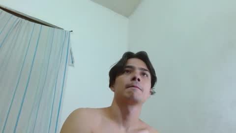 Snapshot of sexx_trip chatting on December 5, 3:50 pm Axel online show from December 5, 3:50 pm