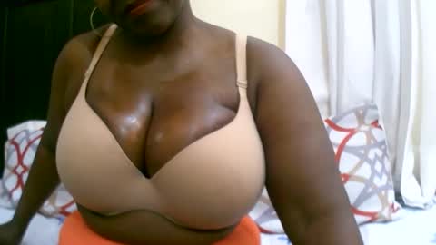sexxi_ebony online show from October 1, 7:36 am