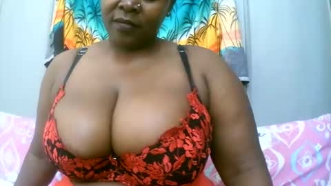 sexxi_ebony online show from February 15, 7:51 am