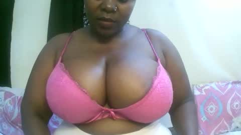 sexxi_ebony online show from April 14, 9:04 am