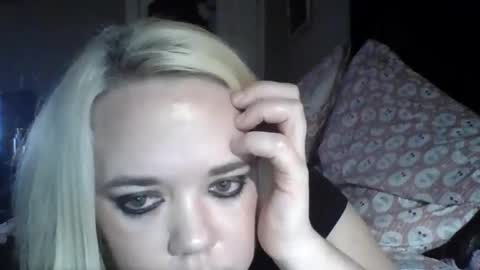 sexxiibossbabe online show from December 22, 1:24 am