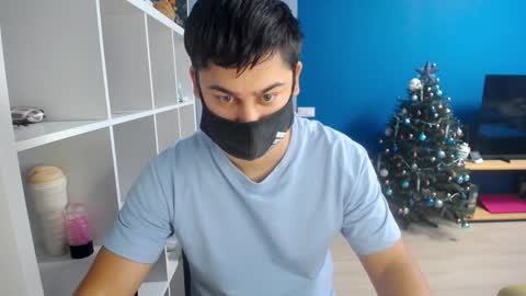 Tommy online show from December 29, 7:17 am