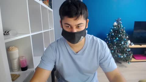 Tommy online show from December 30, 7:26 am