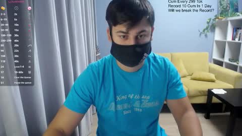 Tommy online show from November 12, 7:42 am