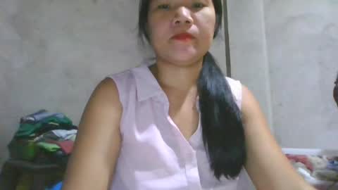 sexxxymomsh online show from June 12, 6:23 am