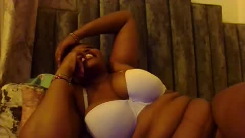 sexxy_beiby online show from February 25, 7:12 pm