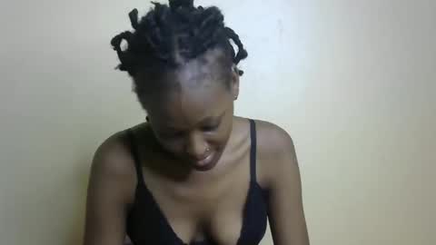 sexxy bum online show from February 11, 6:22 pm