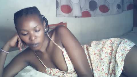 sexxy_curvy23 online show from January 7, 2:30 pm