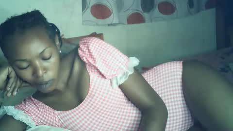 sexxy_curvy23 online show from January 14, 4:29 am