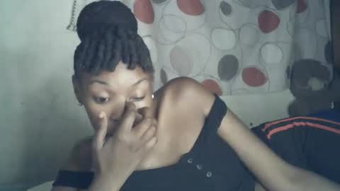 Snapshot of sexxy_curvy23 chatting on February 11, 7:30 pm sexxy_curvy23 online show from February 11, 7:30 pm
