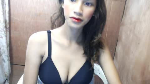 Snapshot of sexxy_dahlia chatting on April 10, 10:14 pm Dahlia online show from April 10, 10:14 pm