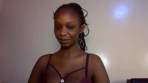 Snapshot of sexxy_divva chatting on June 10, 2:16 pm sexxy_divva online show from June 10, 2:16 pm