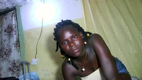 Snapshot of sexxy_gal chatting on March 12, 7:20 pm sexxy_gal online show from March 12, 7:20 pm