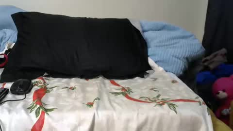 Snapshot of sexxy_goddes chatting on January 29, 6:43 am skylar online show from January 29, 6:43 am