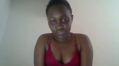 Snapshot of sexxy_kendrah chatting on October 26, 10:43 am lorna online show from October 26, 10:43 am