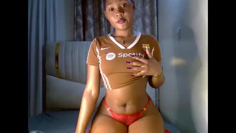 sexxy lily22 online show from June 2, 12:45 am