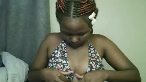 sexxy_lynne online show from September 17, 2:08 pm