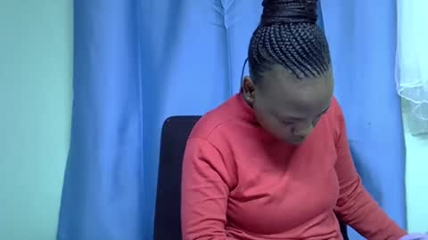 African Queen online show from May 6, 1:57 am