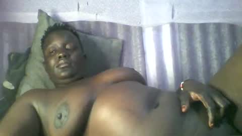Snapshot of sexxychris123 chatting on May 29, 6:28 pm 24 online show from May 29, 6:28 pm