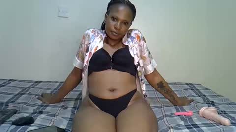 Snapshot of sexxydesh chatting on March 12, 6:14 pm sexxydesh online show from March 12, 6:14 pm