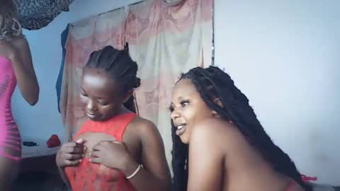 sexxydivah online show from March 28, 10:26 am