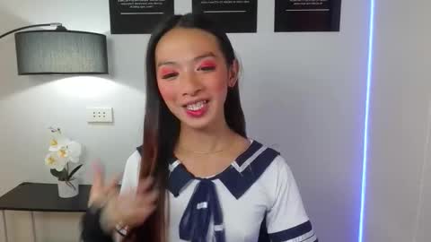 Snapshot of sexxyhotasianladyboy chatting on March 15, 5:13 am sexxyhotasianladyboy online show from March 15, 5:13 am