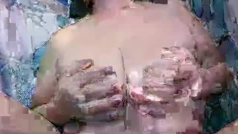 Snapshot of sexxyicee69 chatting on January 2, 1:40 pm misslovely j online show from January 2, 1:40 pm