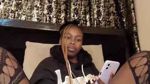 ivy online show from February 10, 7:40 pm