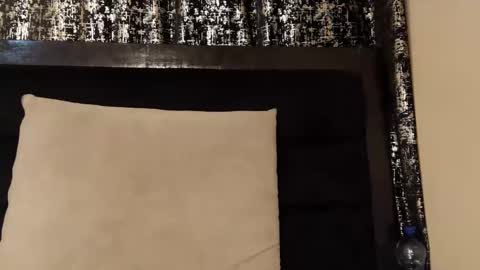 ivy online show from February 16, 5:09 pm