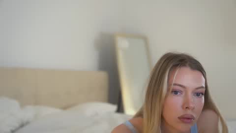 Lorry small boobs and Maya big boobs  friends with benefits online show from March 27, 5:45 pm