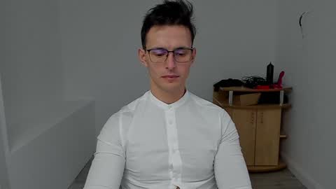 Sexxymuscles4U online show from December 7, 12:02 pm