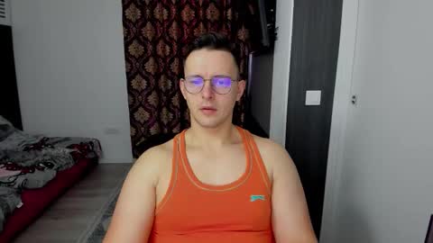 Sexxymuscles4U online show from February 2, 6:56 am